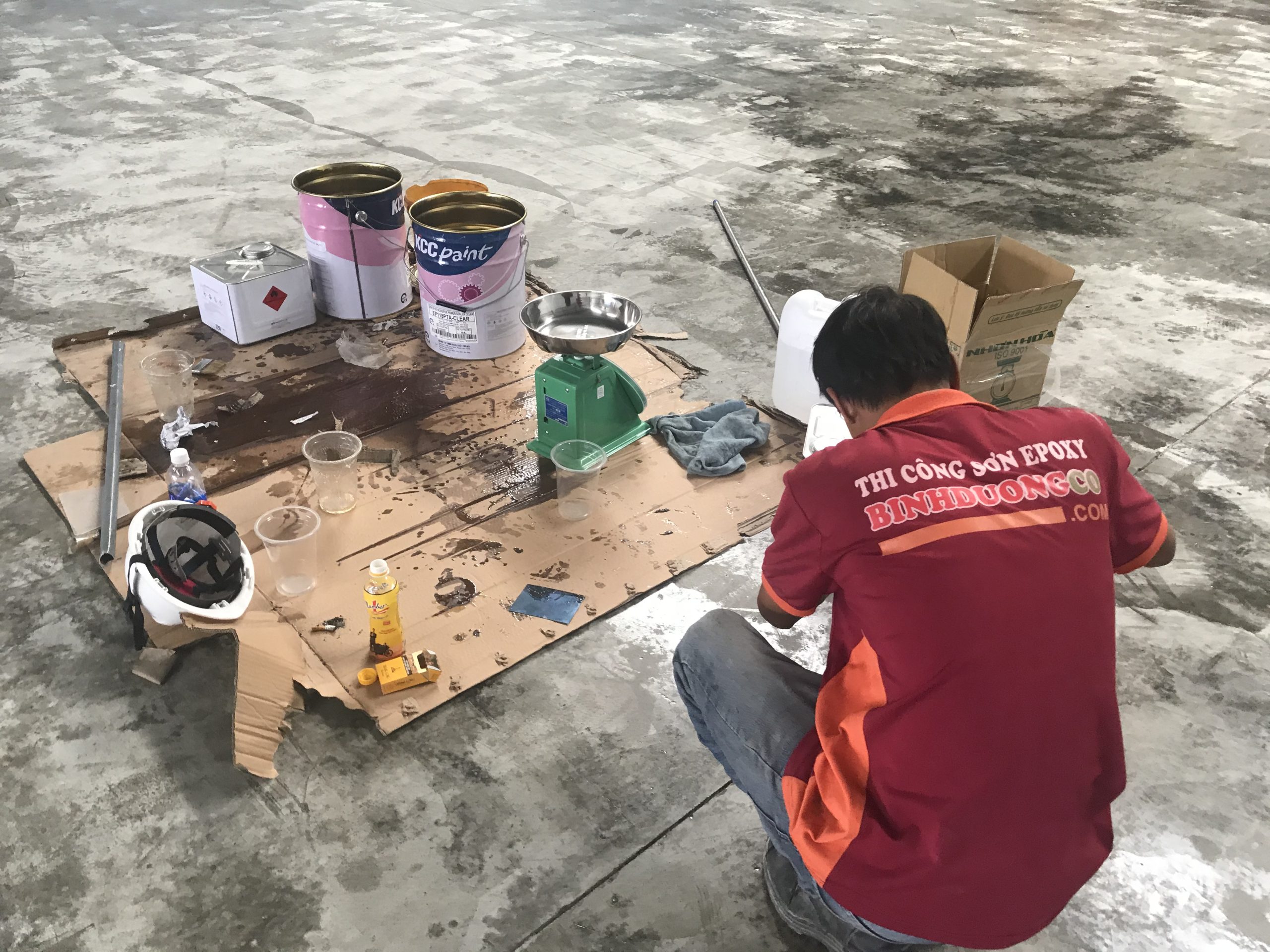Thi Công Sơn Epoxy Tự San Phẳng Tại Bình Dương Thi Công Sơn Epoxy Tự San Phẳng Tại Bình Dương