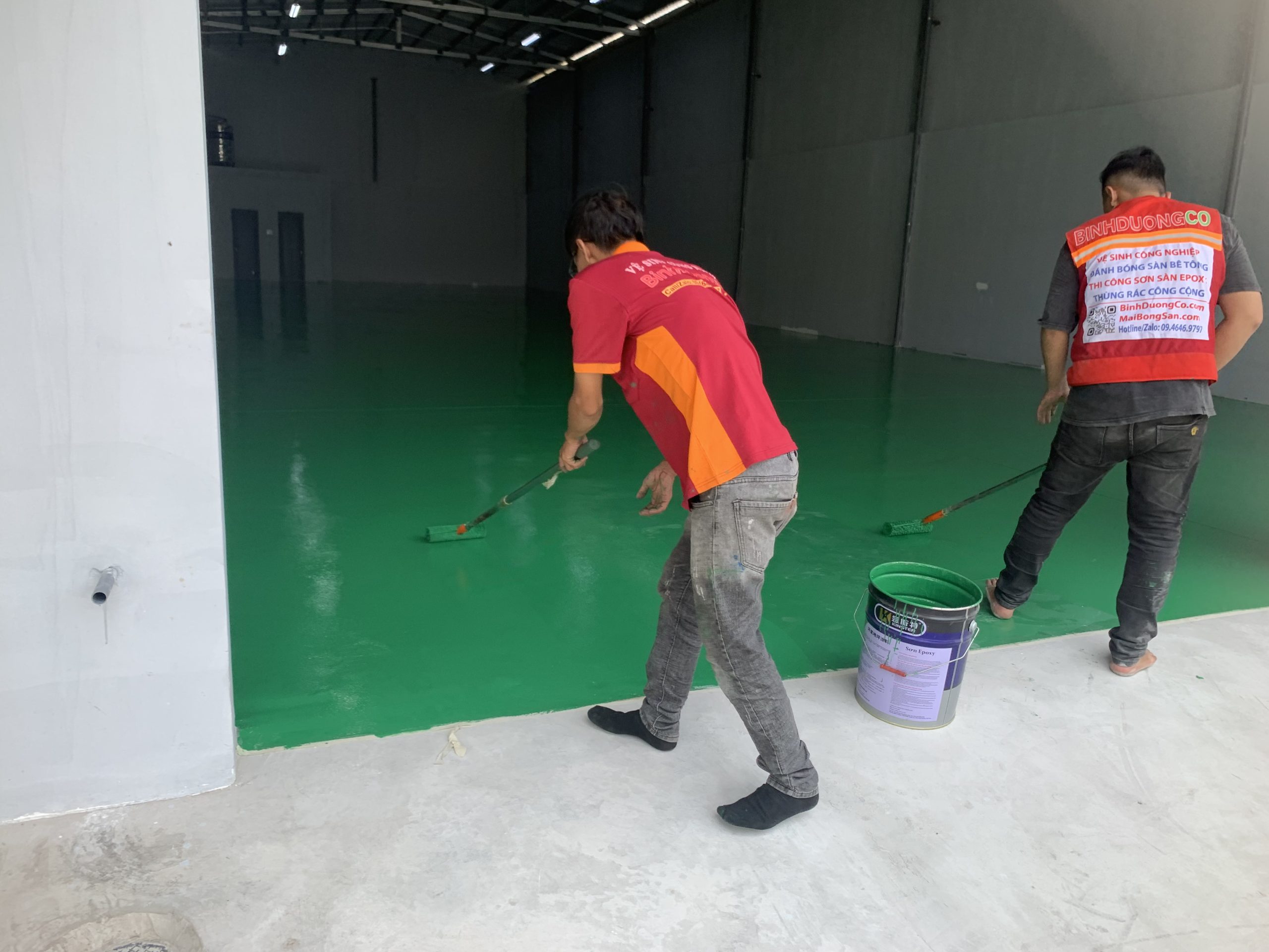 Thi Công Sơn Epoxy Hệ Lăn Rulo Thi Công Sơn Epoxy Hệ Lăn Rulo