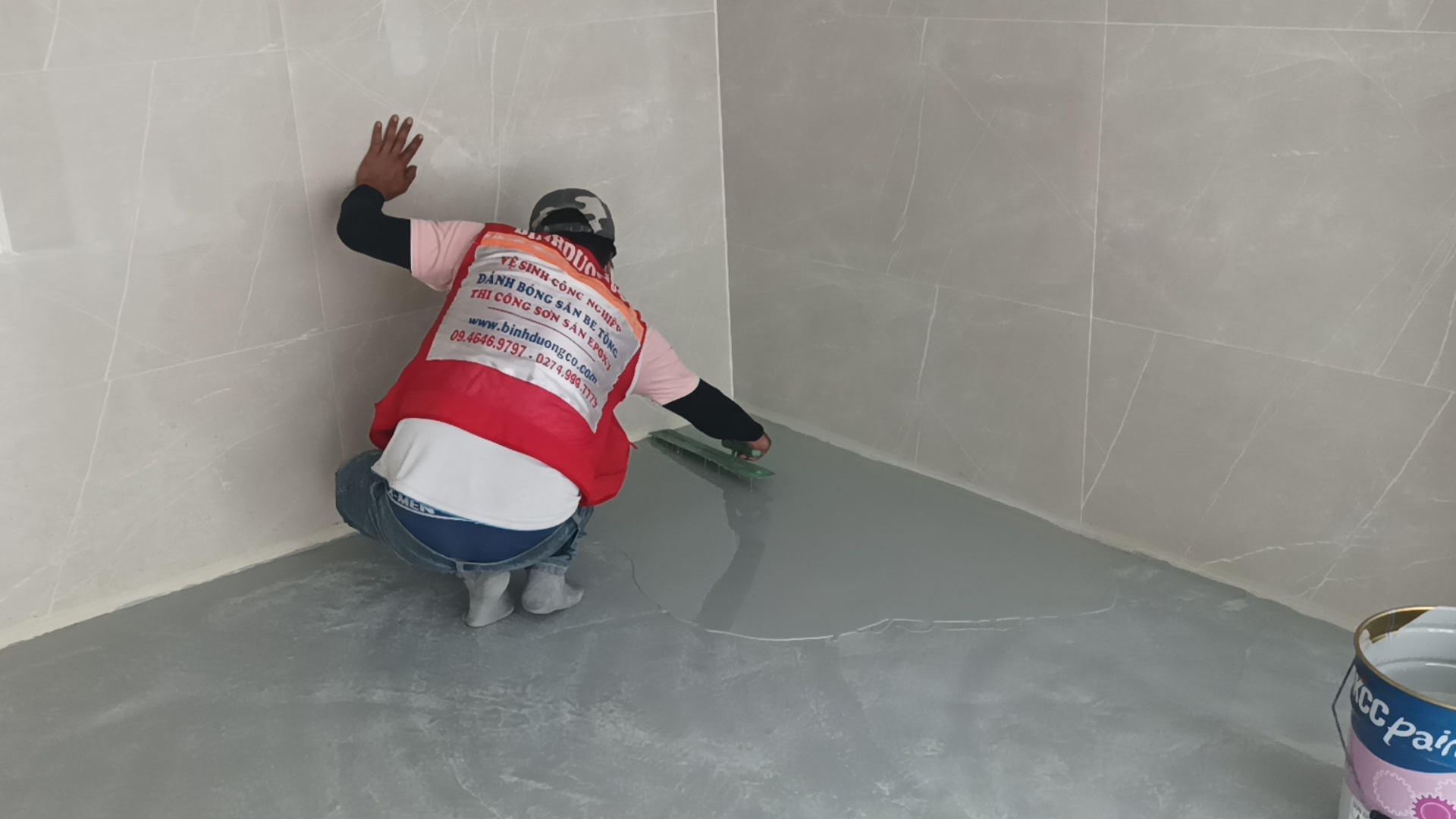Thi Công Sơn Epoxy Tự San Phẳng Thi Công Sơn Epoxy Tự San Phẳng