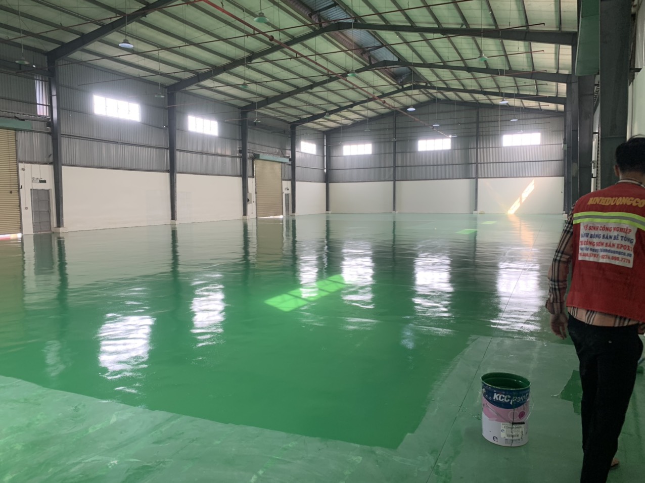 Thi Công Sơn Epoxy Sàn Nhà Xưởng Thi Công Sơn Epoxy Sàn Nhà Xưởng