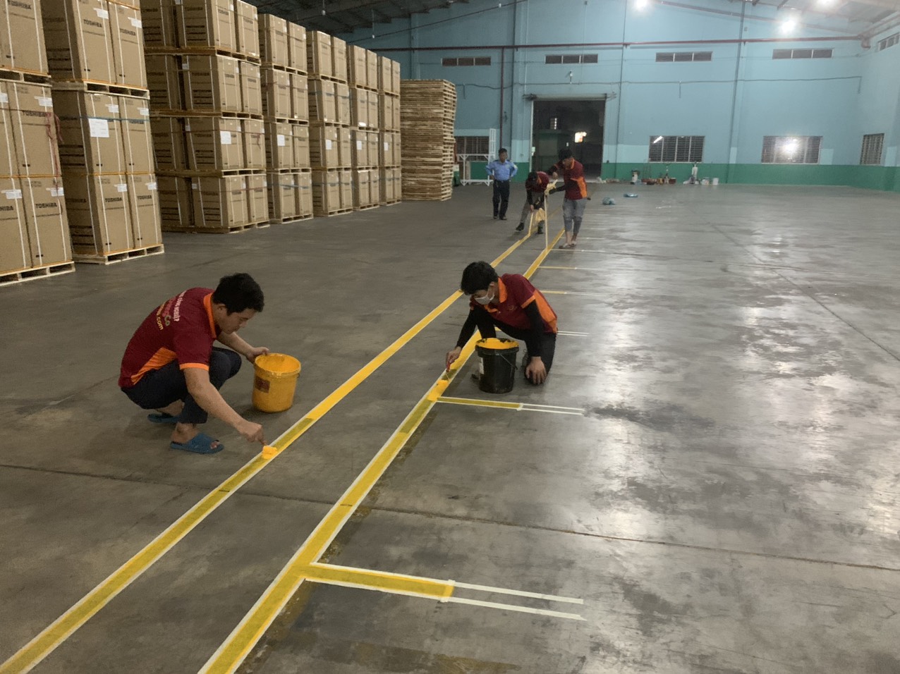 Thi Công Sơn Sàn Epoxy Tại Bình Dương